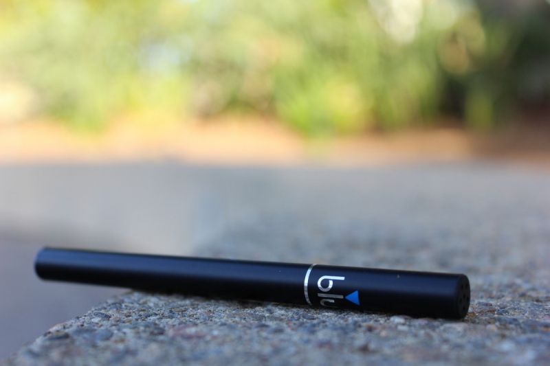 boutique-TRIGANCE-min_e_cigarette_vaping_blu_cigs_blu_electronic_cigarette_tobacco_cigarette_smoke-637061